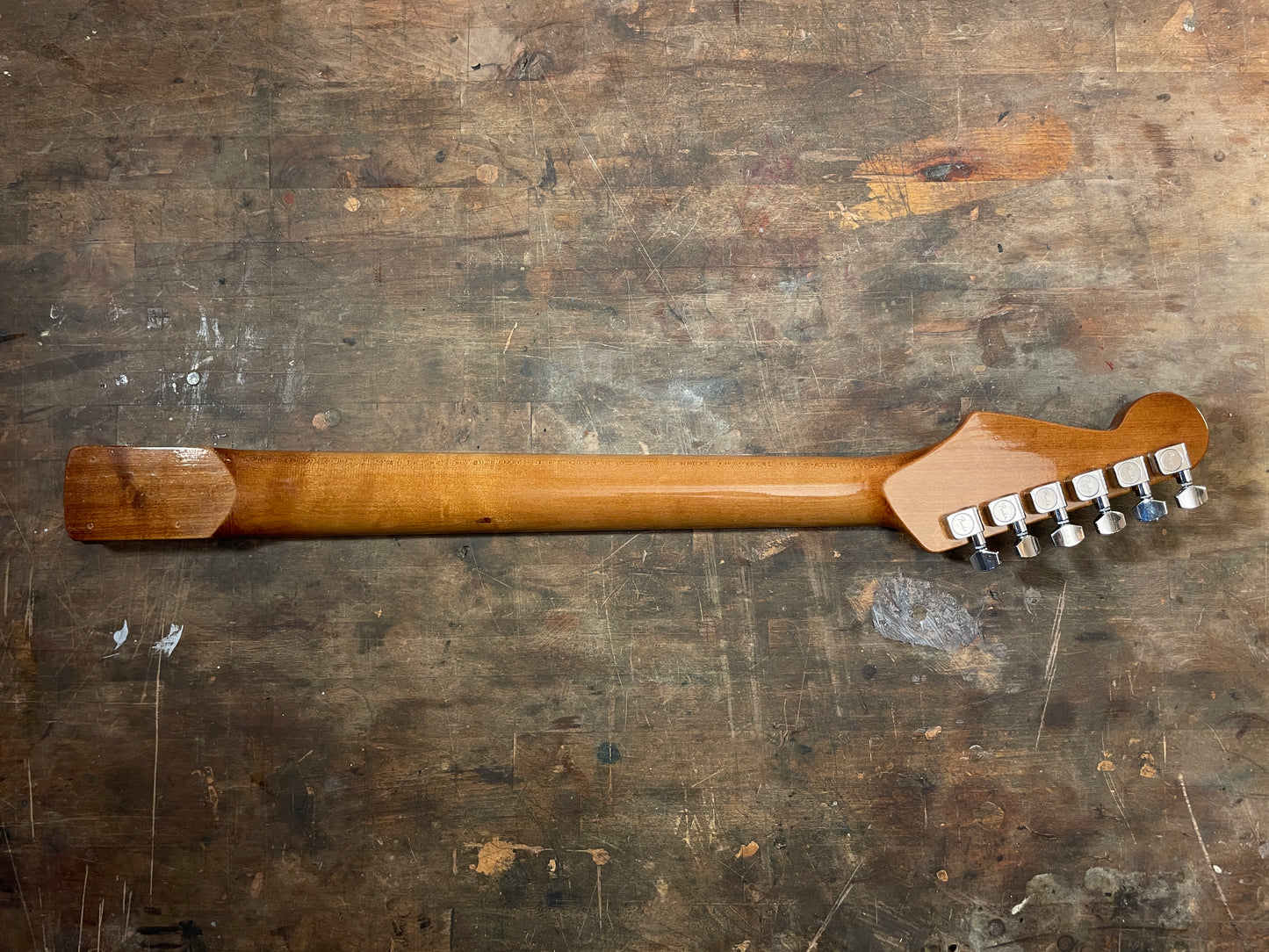 Adjustable Microtonal Guitar Neck